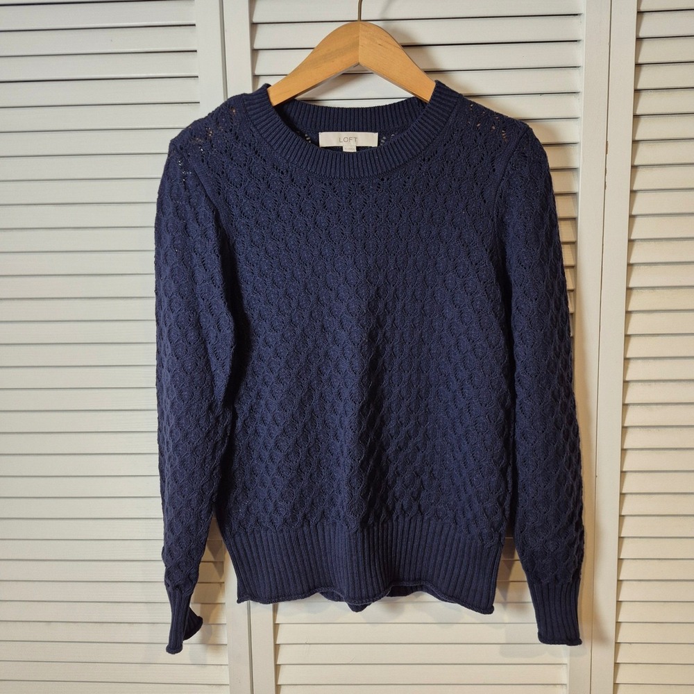 Loft Women's Blue Textured Knit Crew Neck Long Sleeve Pullover Sweater‎